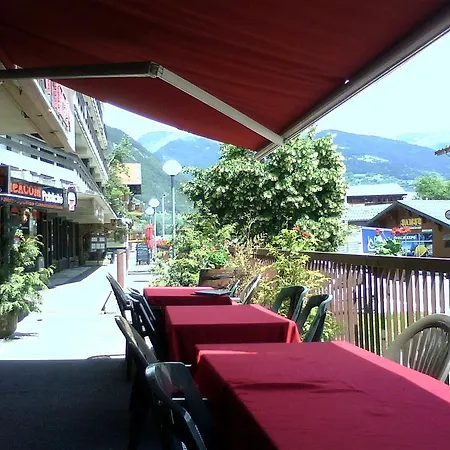 Lägenhet French Alpine Studio